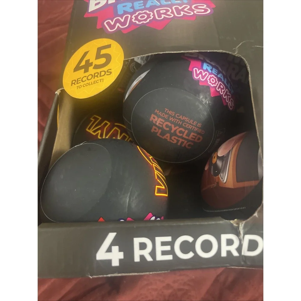 ZURU Mini Brands Vinyl 24 Mystery Balls + READ Retail Display Box At Target Only